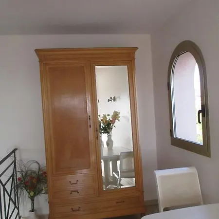 Bellevue Villa *