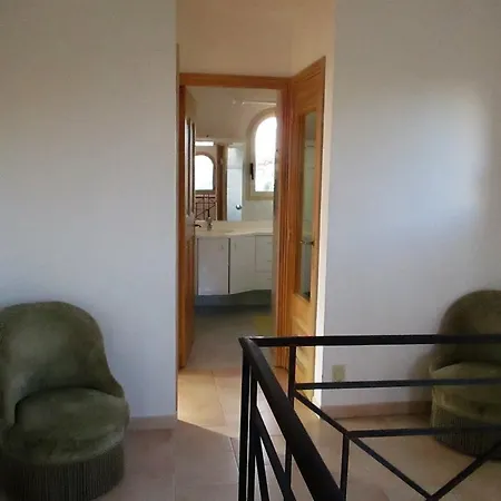 Bellevue Villa *